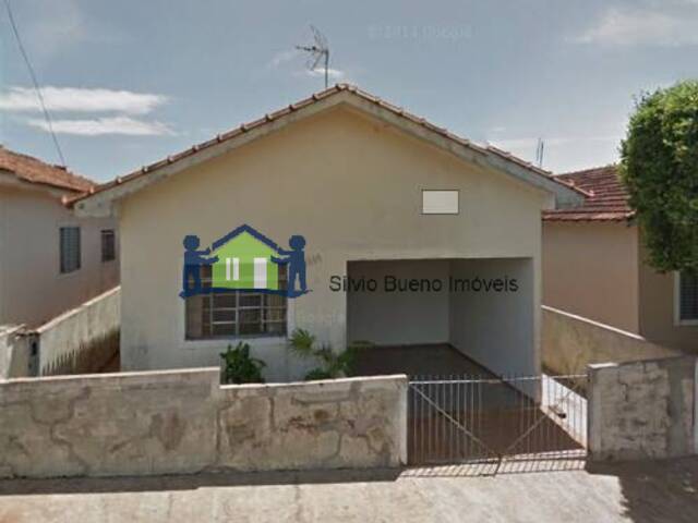 #74 - Casa para Venda em Itápolis - SP