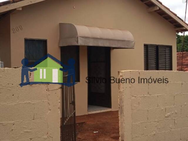 #82 - Casa para Locação em Itápolis - SP - 1