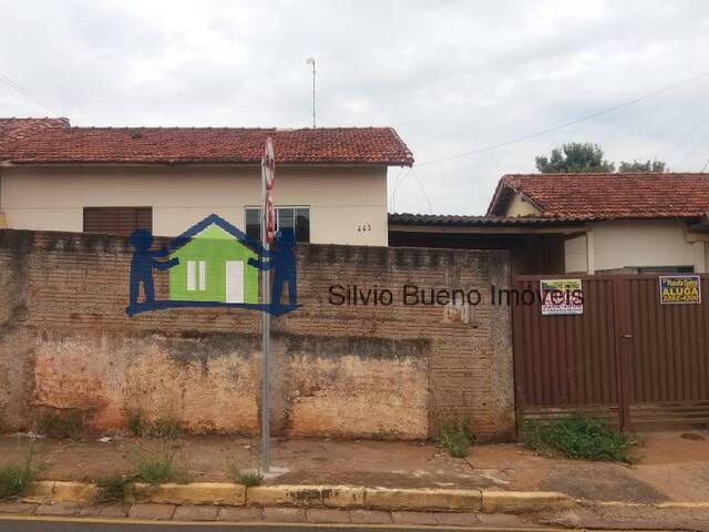 #187 - Casa para Locação em Itápolis - SP - 2