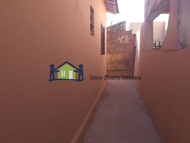 #201 - Casa para Locação em Itápolis - SP - 3