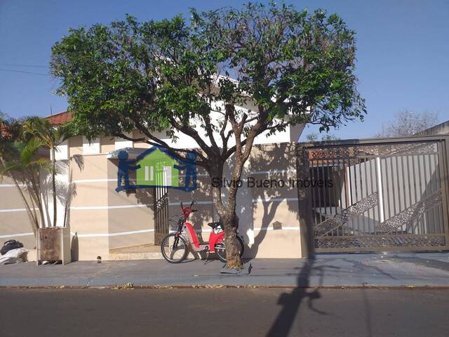 #702 - Casa para Locação em Itápolis - SP - 1