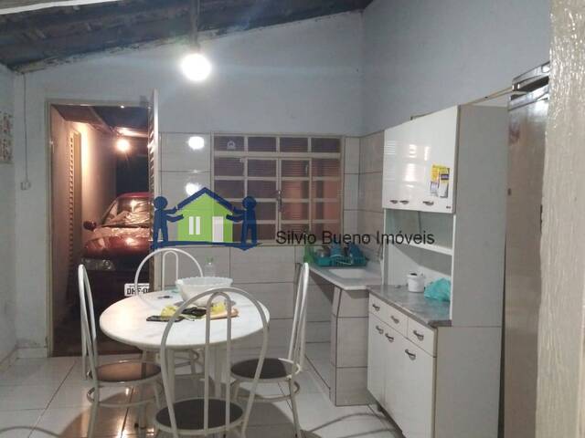 #1023 - Casa para Venda em Itápolis - SP