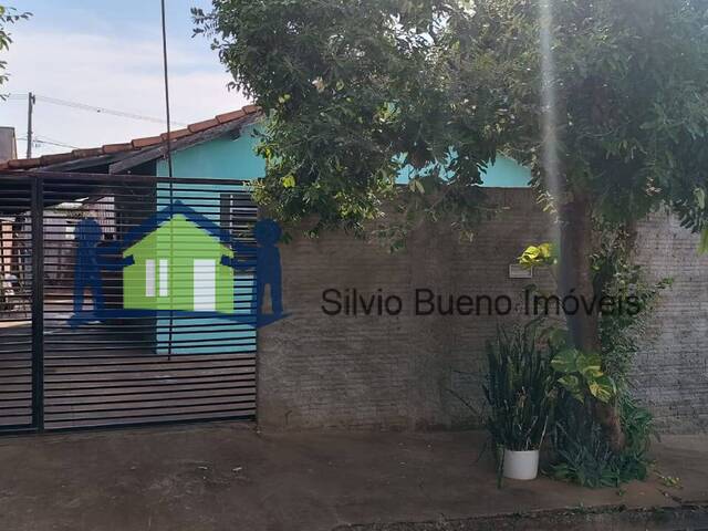 #1299 - Casa para Venda em Itápolis - SP