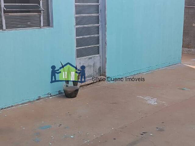 #1299 - Casa para Venda em Itápolis - SP