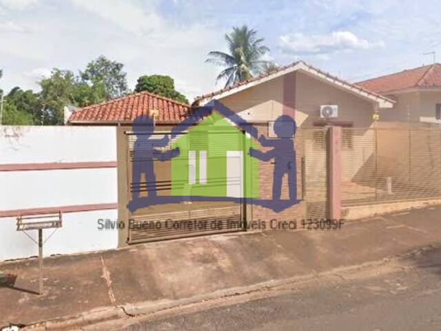 #1634 - Casa para Venda em Itápolis - SP - 1