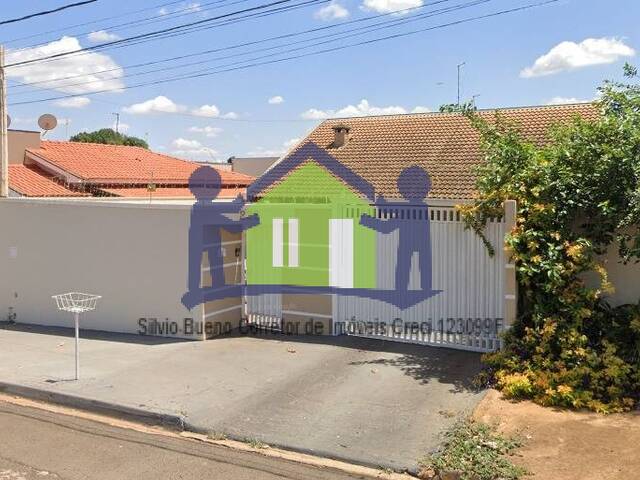 #1645 - Casa para Venda em Itápolis - SP - 1