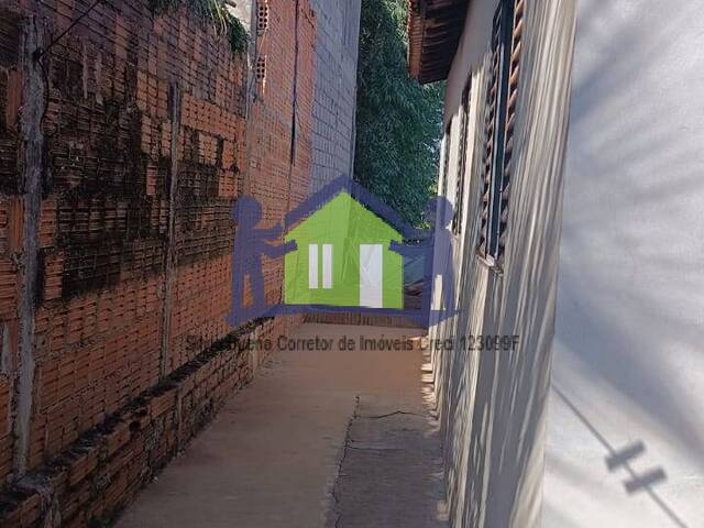 #1613 - Casa para Venda em Itápolis - SP - 1