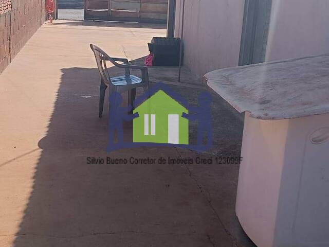 #1613 - Casa para Venda em Itápolis - SP - 2
