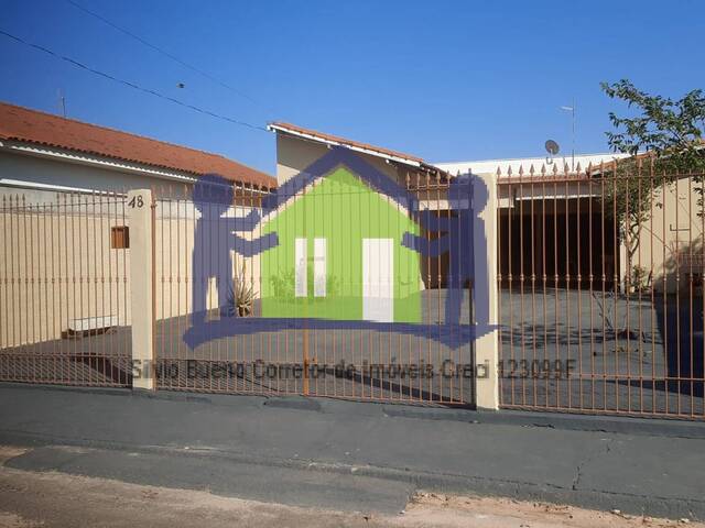 #1653 - Casa para Locação em Itápolis - SP