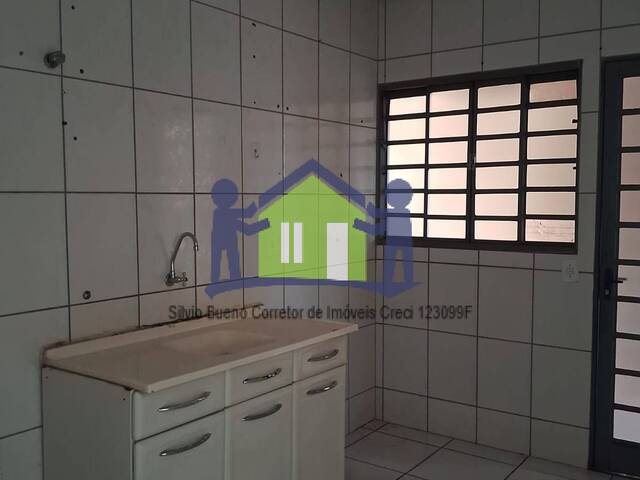#1657 - Casa para Venda em Itápolis - SP - 1