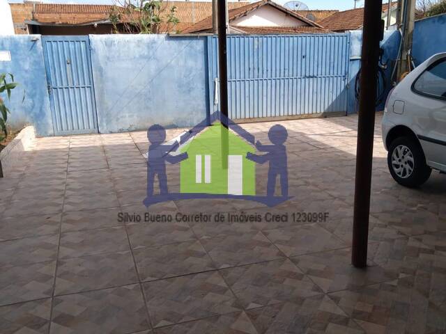 #1691 - Casa para Venda em Itápolis - SP - 2