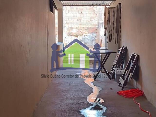 #1657 - Casa para Venda em Itápolis - SP - 2